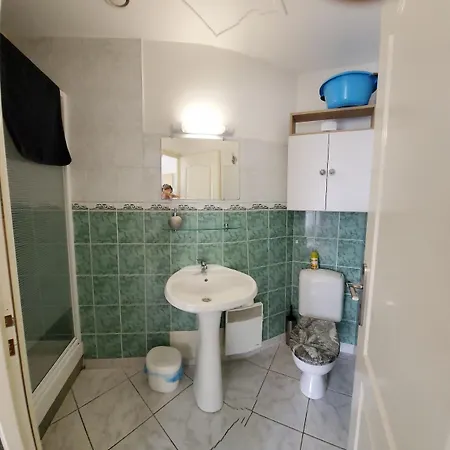 Large Quiet Studio, Apartment Angers